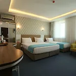 Park Hotel 3*